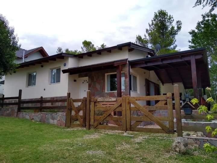 Villa Casa Manantiales Villa General Belgrano Exterior foto